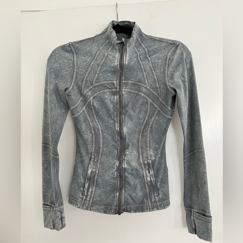 Additional photos for Lululemon Jacket - NOT FOR SALE